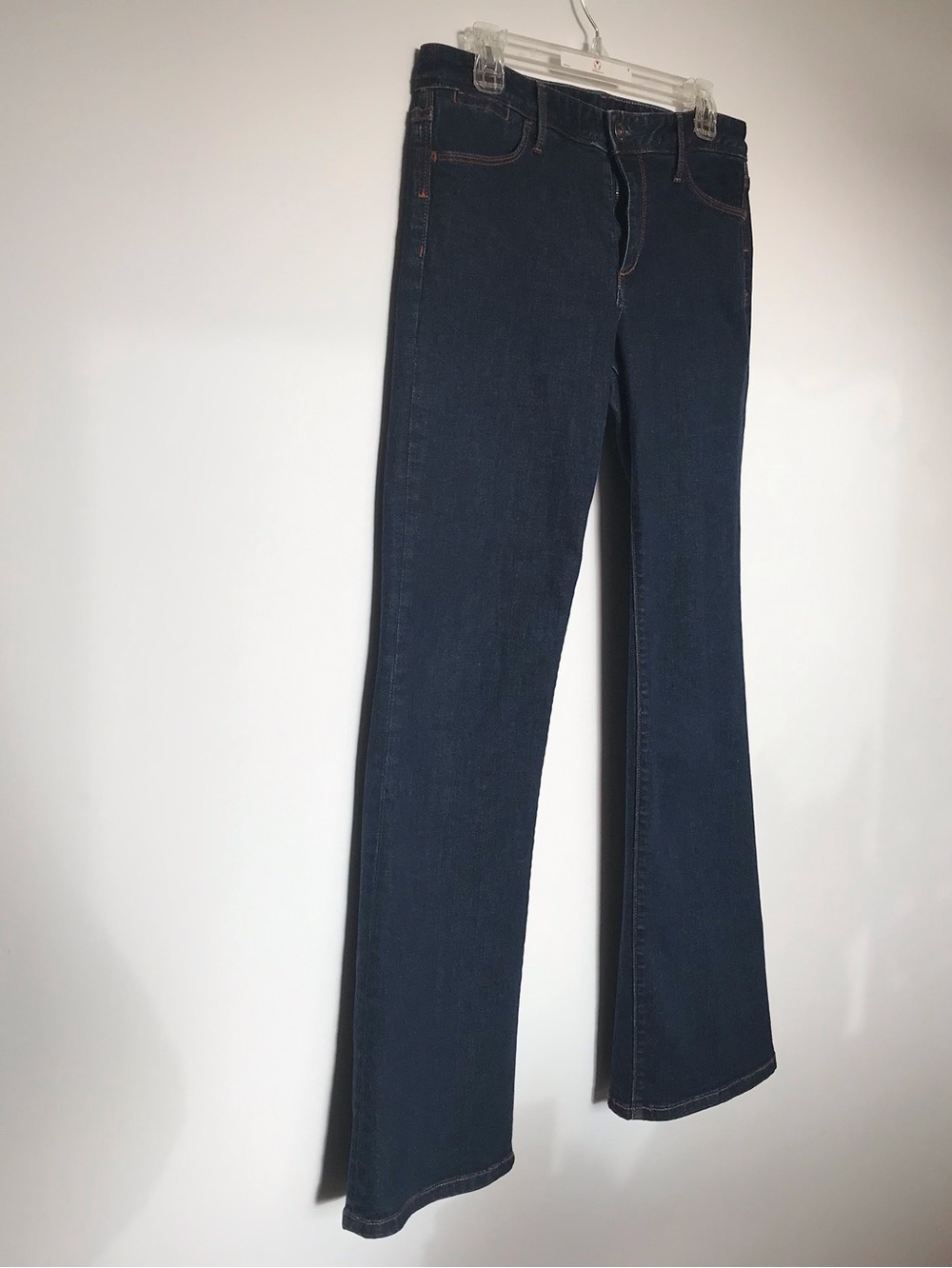 Banana Republic bootcut dark wash jeans Sz 8 short very good condition